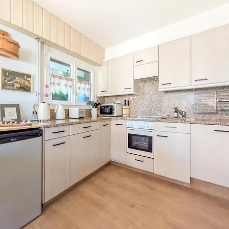 Daire Cosy Centered With Garden And View In