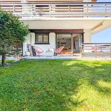 Daire Cosy Centered With Garden And View In *