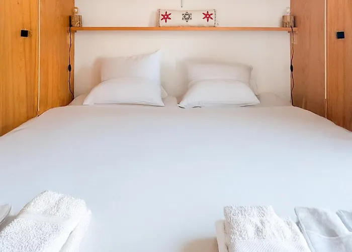 Cosy Centered With Garden And View In Apartament Veysonnaz