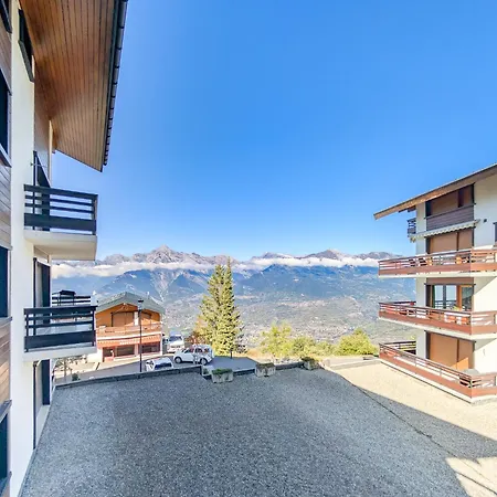 Appartement Cosy Centered With Garden And View In